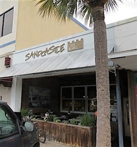 Sandcastle Cafe exterior only a few steps from the pier.