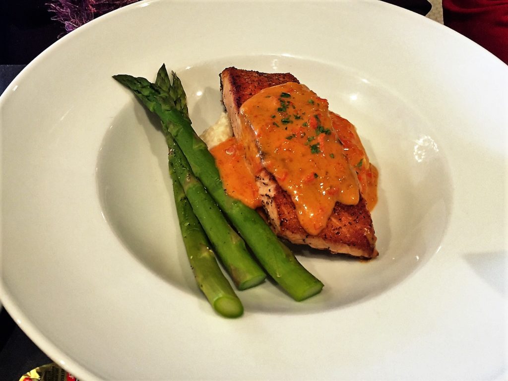 Albany Bistro - Dec. salmon and asparagus